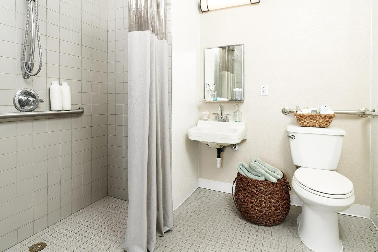 Intown Suites Extended Stay 科罗拉多斯普林斯 外观 照片